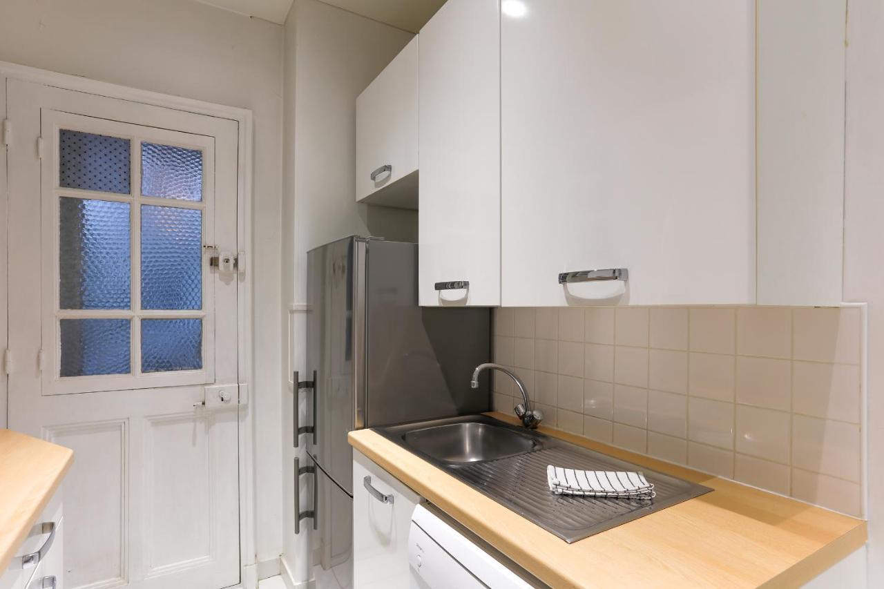 Appartement Place Du Trocadero Paris Exteriör bild
